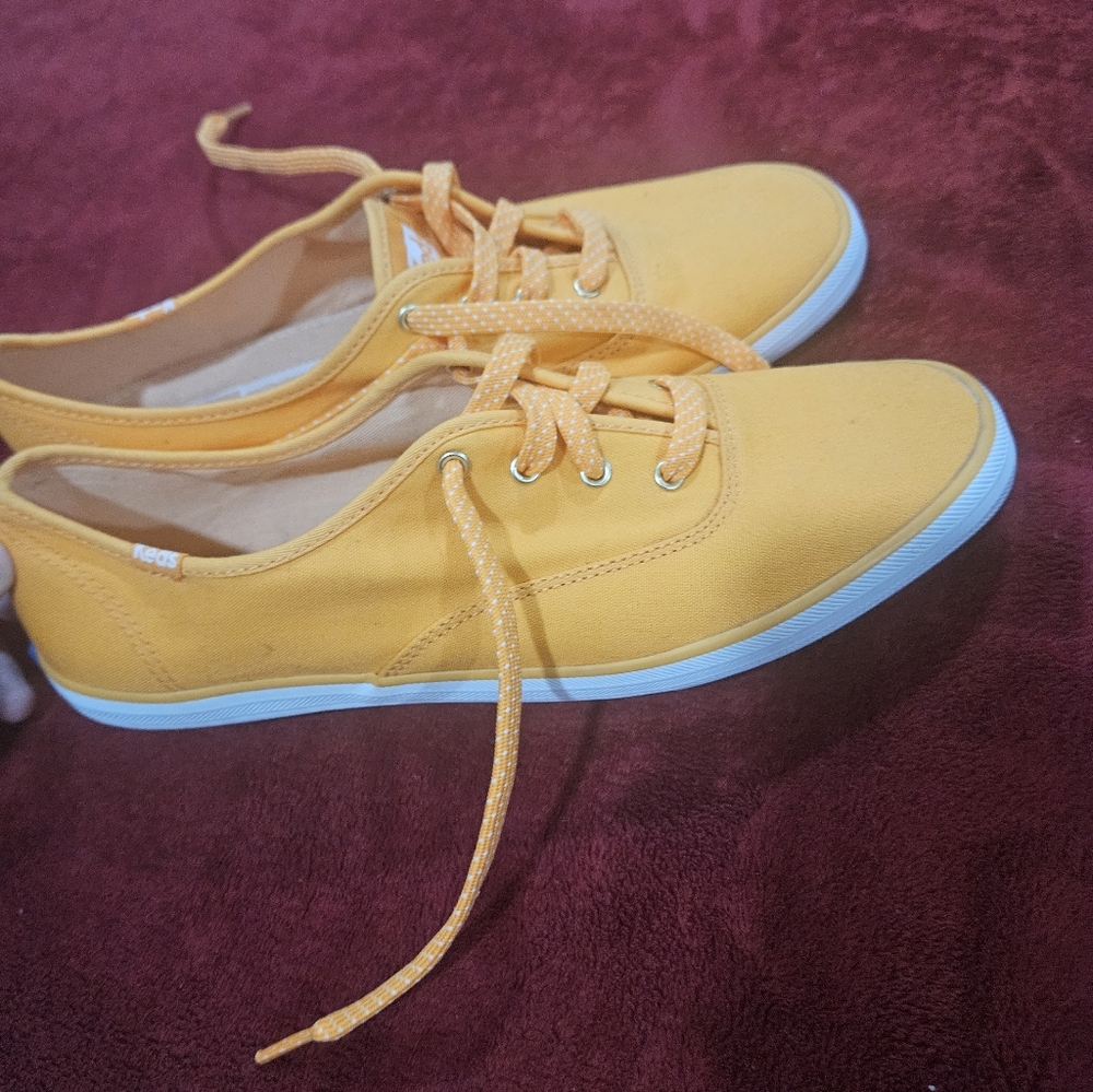 Keds Women's Champion Seasonal Brights Fashion Sneake 9.5 - Picture 7 of 8